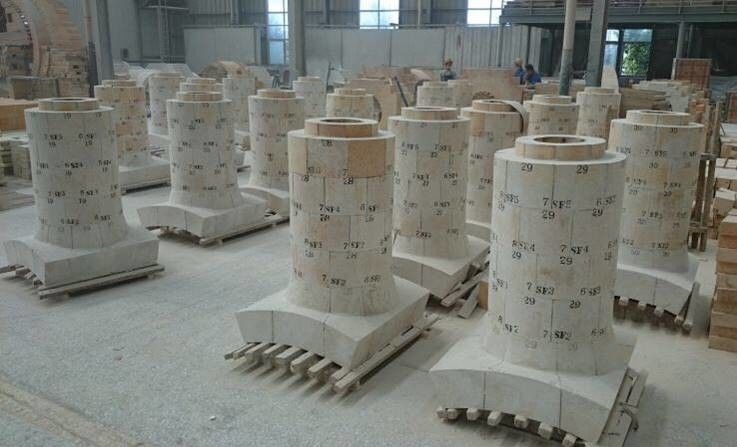 Bas Rate High Alumina Standard Brick linéaire de réchauffage LZ75 très utilisé pour le fourneau chaud de souffle