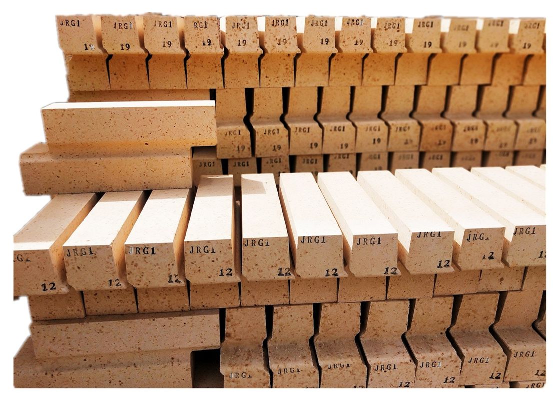Réfractaire réfractaire de brique de silice de cheminée de fabricant pour les briques réfractaires isolantes de silice à haute densité en bois de fourneau