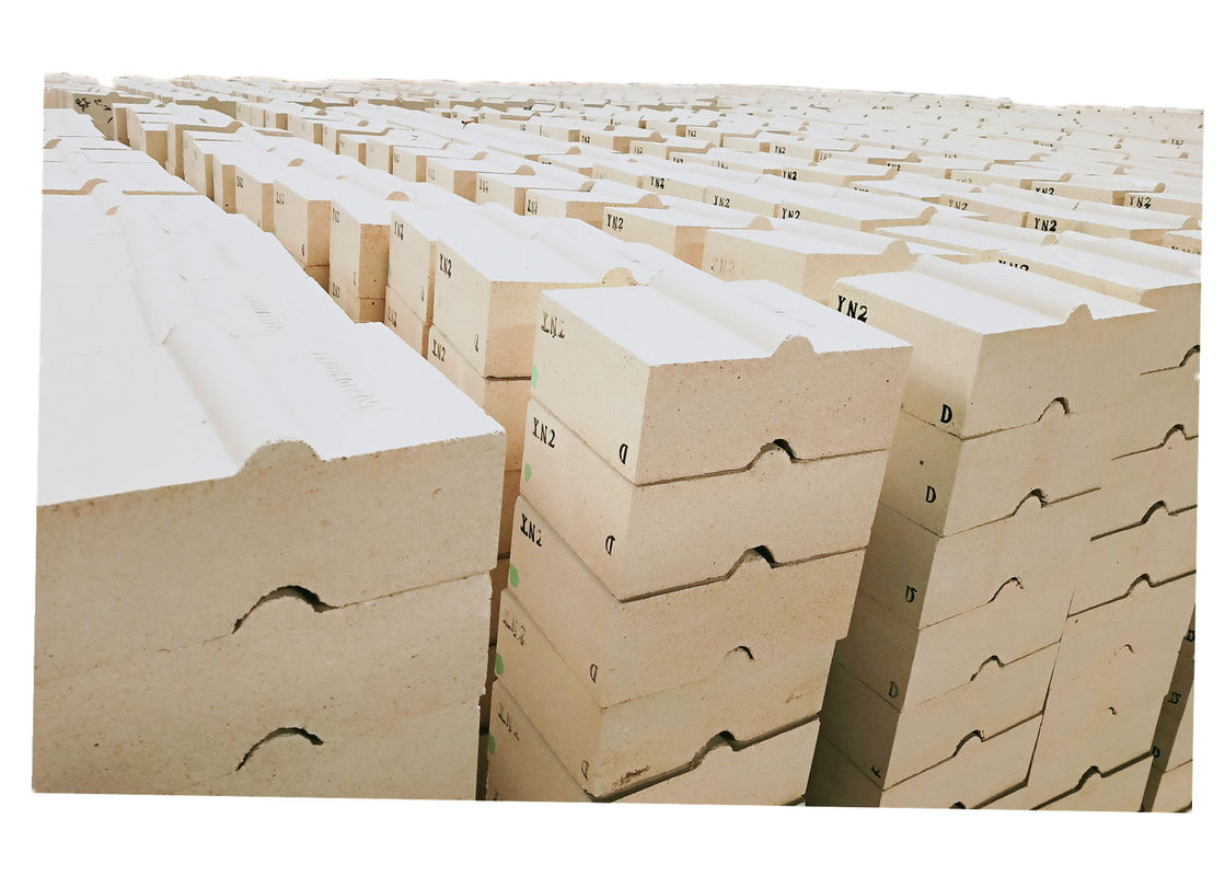 La basse haute brique de réchauffage de Preassebly d'alumine de forme spéciale linéaire de Rate Fire Brick For Fireplace résistent au ℃ 1300