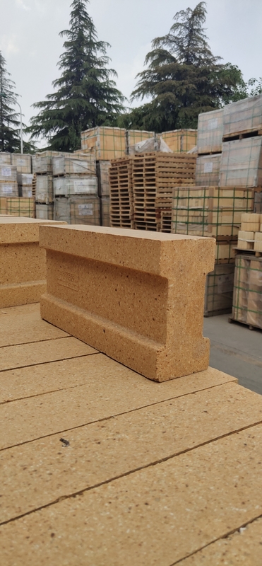 Le feu réfractaire Clay Brick High Alumina Brick du prix concurrentiel SK34 SK36 SK38 SK40 de la Chine à vendre