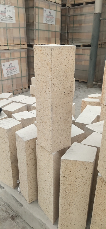 Le feu réfractaire Clay Brick High Alumina Brick du prix concurrentiel SK34 SK36 SK38 SK40 de la Chine à vendre